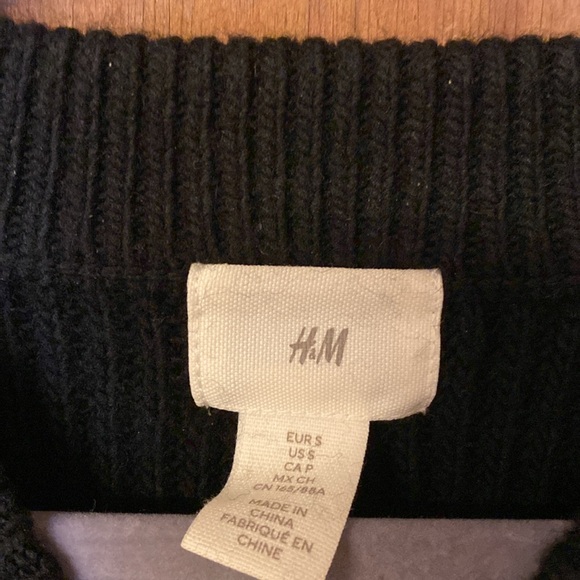 Sweater Dress - Picture 3 of 4